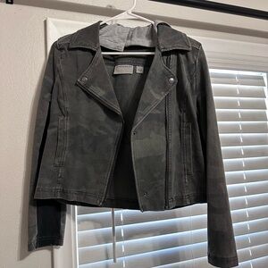 Trendy Gray Utility Jacket